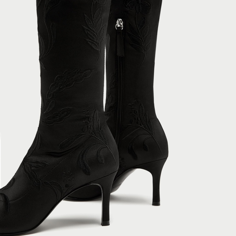 [SOLD]NWT Zara US 6.5 Embroidered Black Knee Boots - Picture 2 of 5